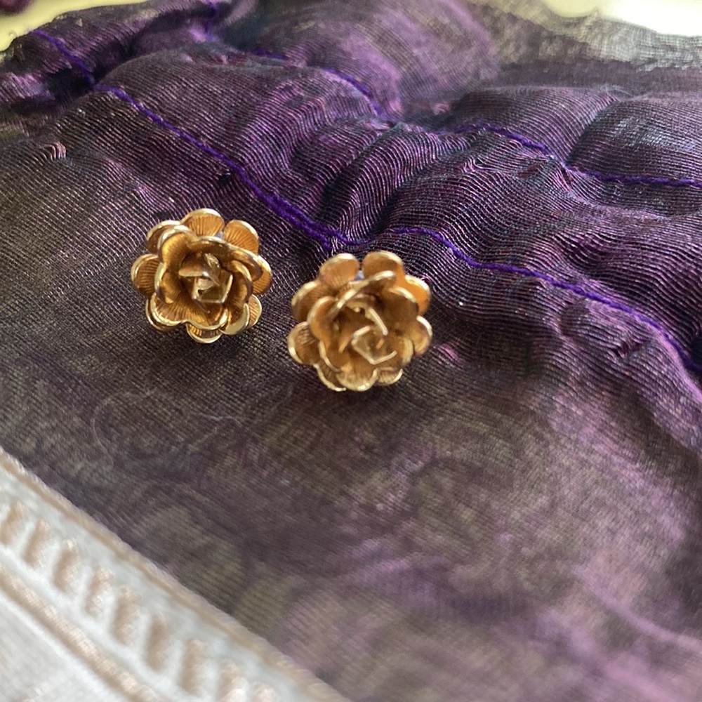 Gold Metal Roses Post Earrings